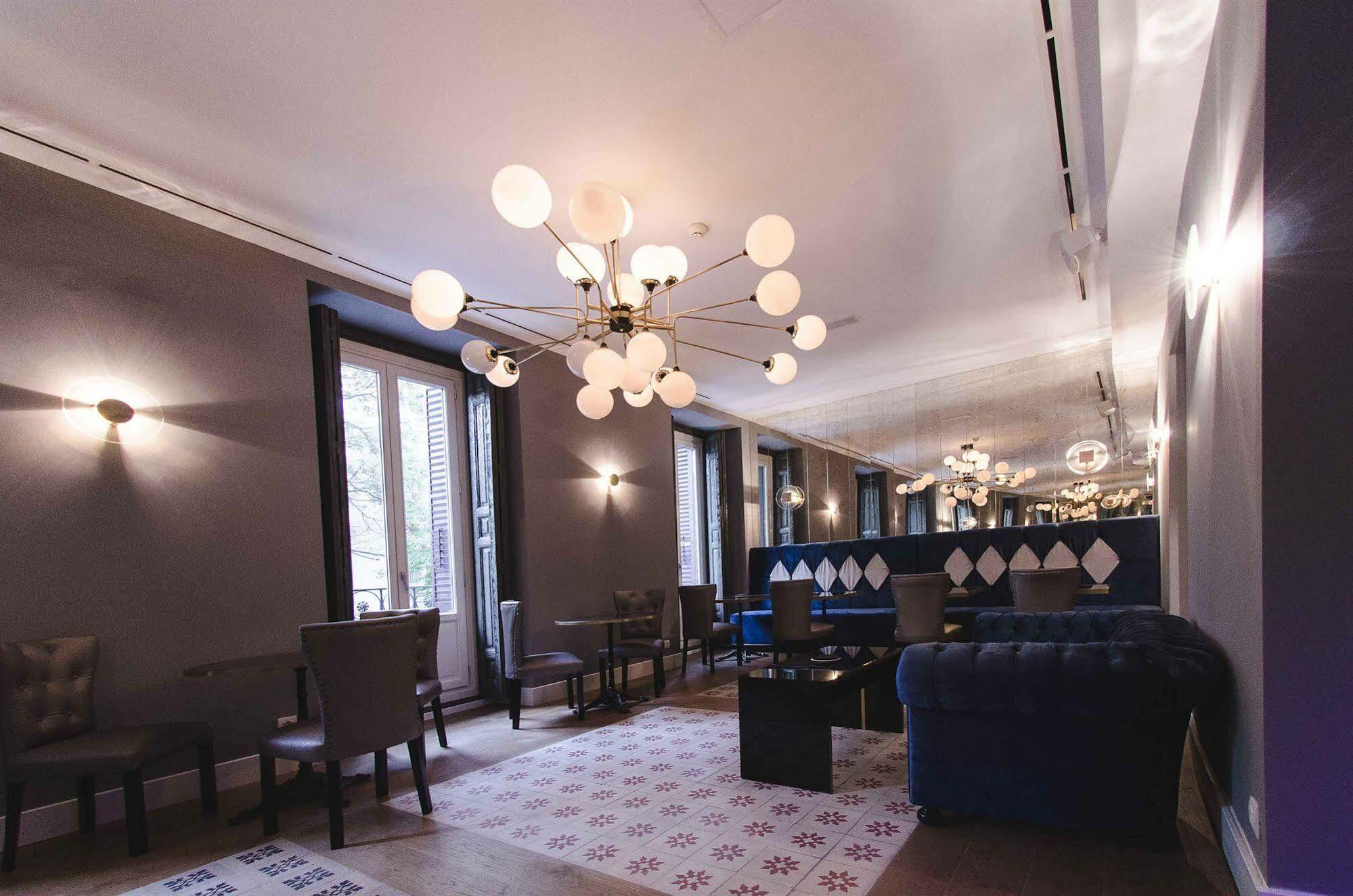 One Shot Recoletos Hotel Madrid Ngoại thất bức ảnh